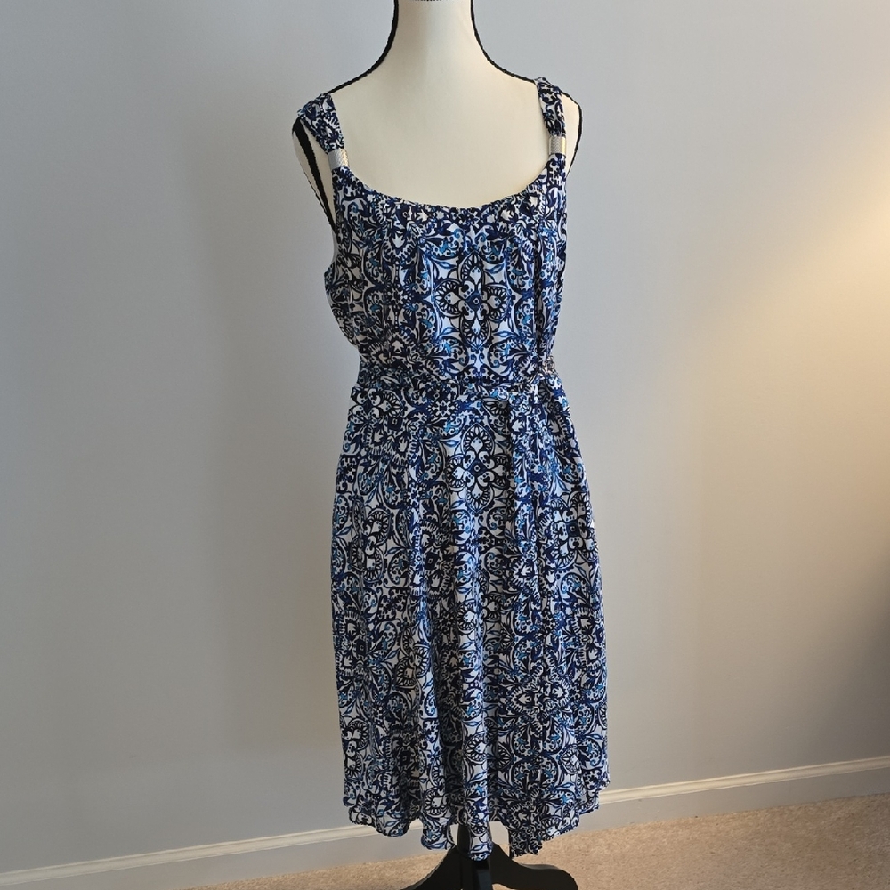 White House Black Market Blue and White Printed Dress
